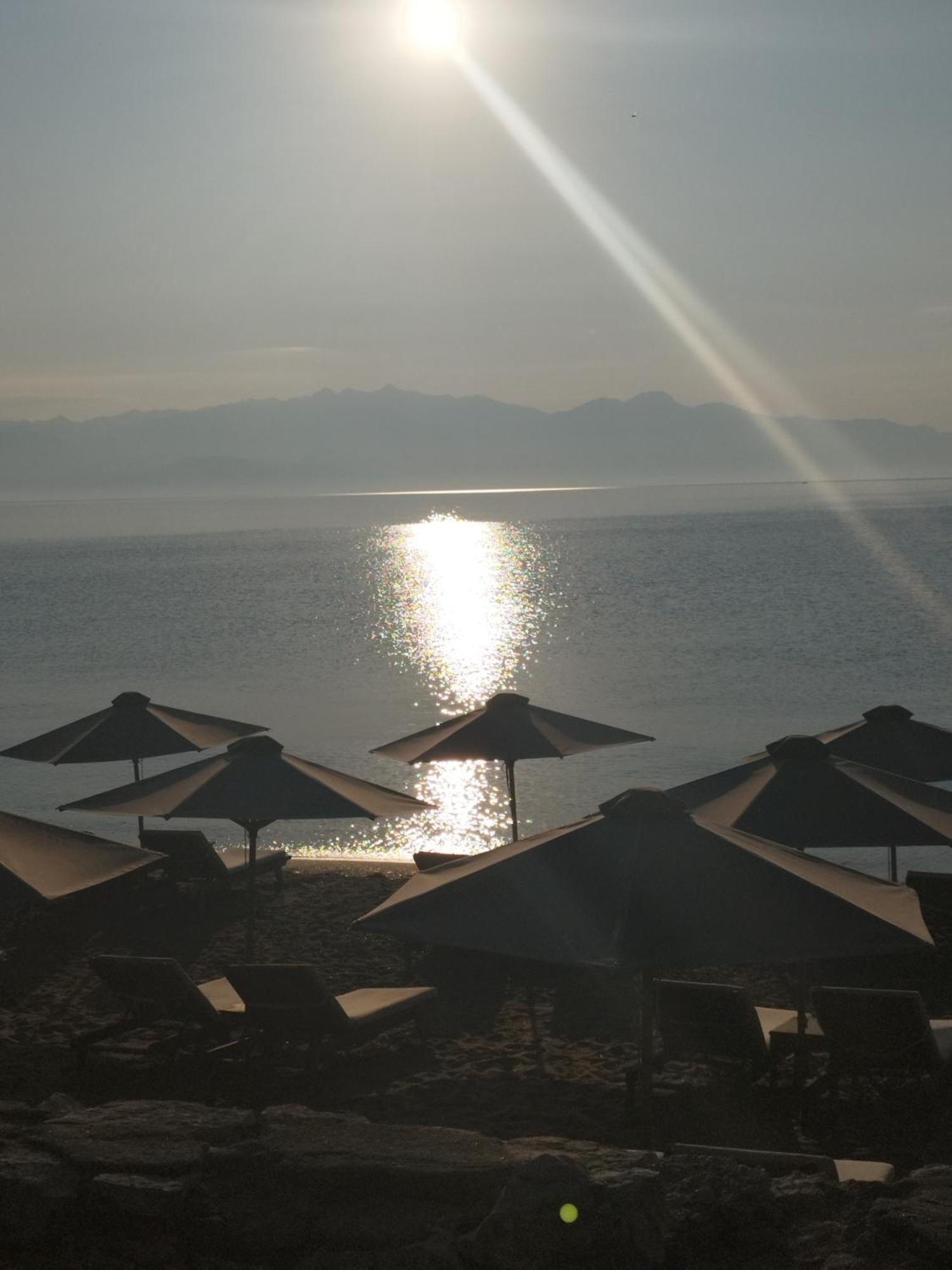 Takis Haikos House Two Minutes Walk To The Beach Peroulia Vounária Екстериор снимка