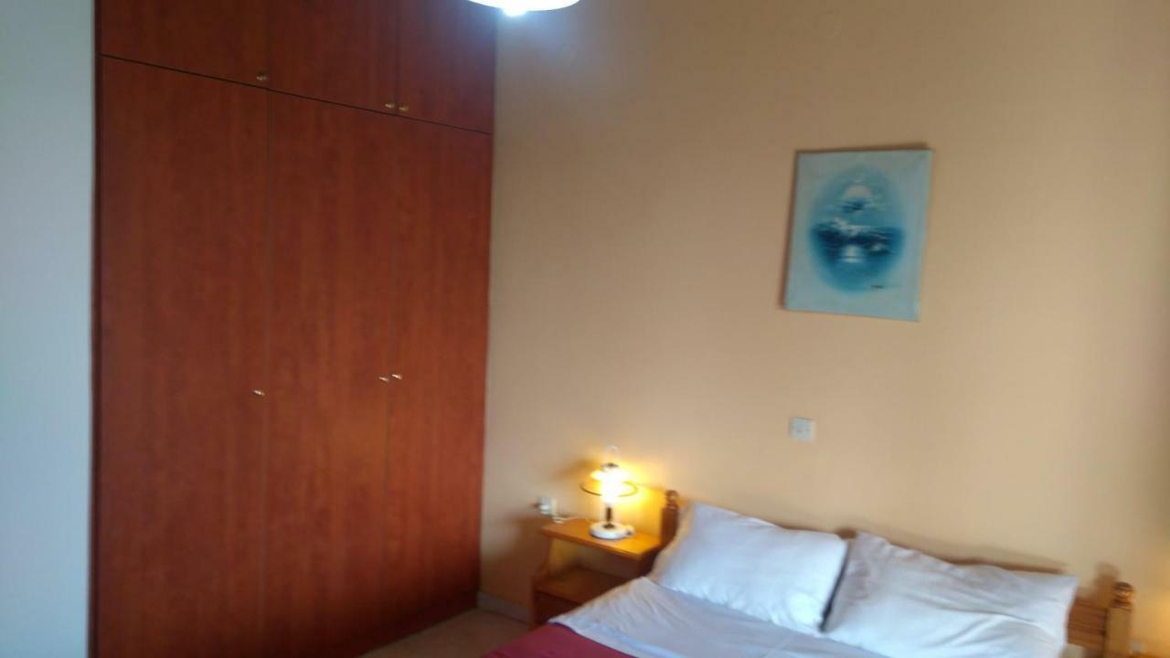 Takis Haikos House Two Minutes Walk To The Beach Peroulia Vounária Екстериор снимка