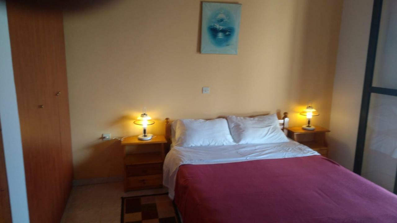 Takis Haikos House Two Minutes Walk To The Beach Peroulia Vounária Екстериор снимка